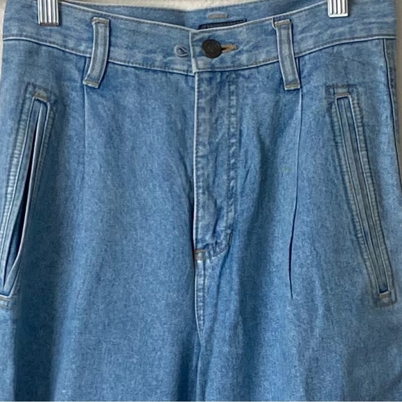 VINTAGE LIZWEAR 80s Jeans High Waisted Tapered Legs Light Wash Pockets Sz 4 - Picture 3 of 6